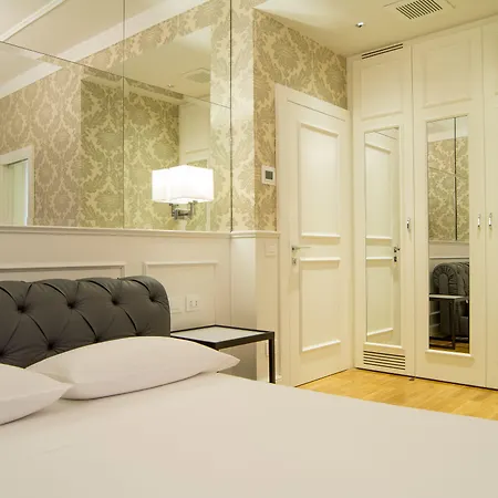 Duomo Rooms-3
